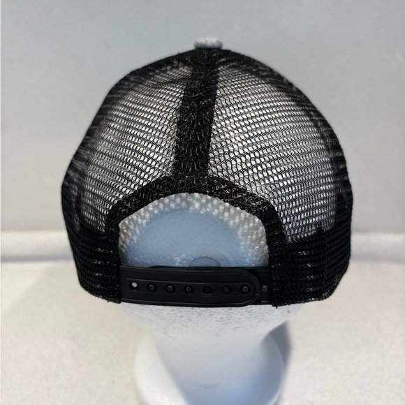 Canada Maple Leaf Grey Trucker Hat One Size Unisex - Picture 10 of 10